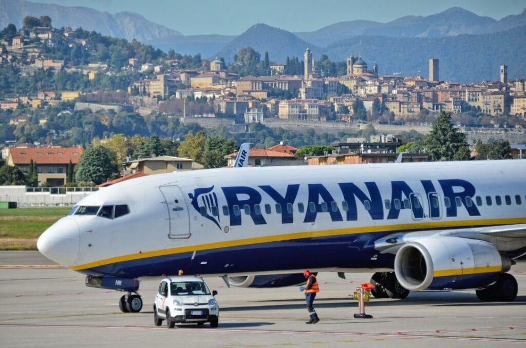 Чистый убыток Ryanair вырос на 47%