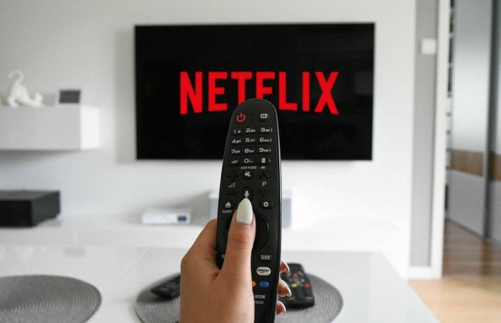 Netflix ввел обязательную вакцинацию для актеров