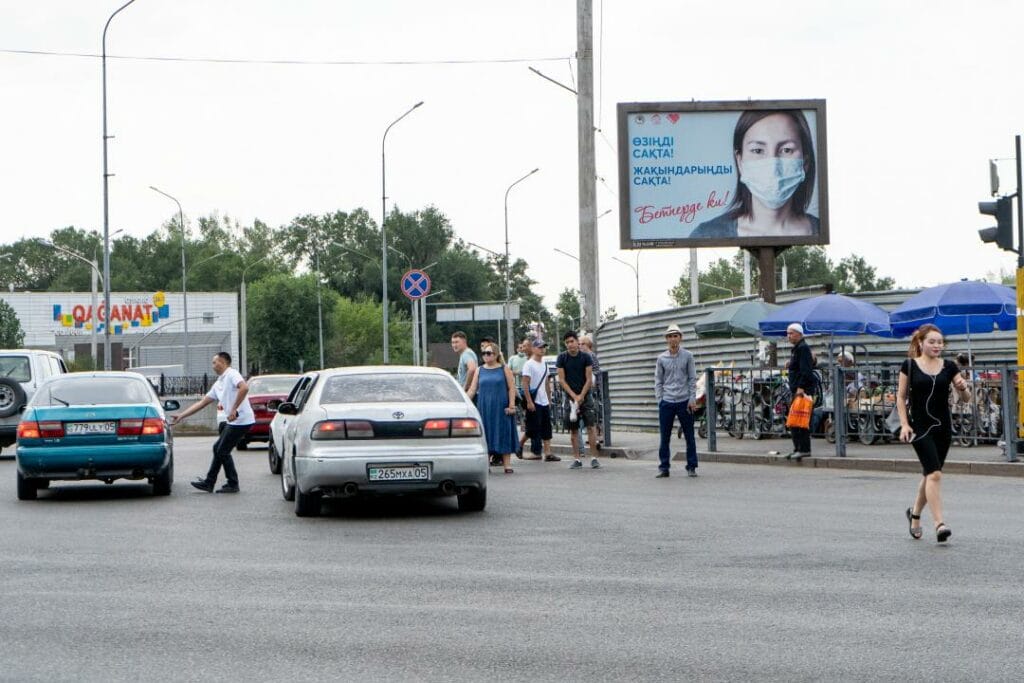 Как нелегальных таксистов в РК будут переманивать на «светлую сторону»
