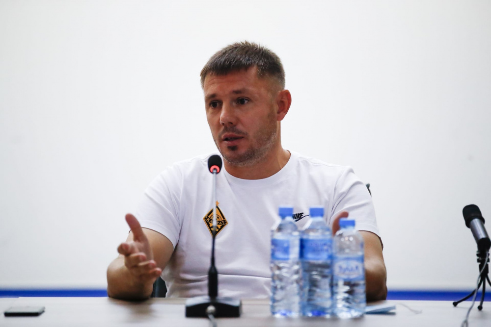 Из футбольного клуба «Кайрат» ушел главный тренер