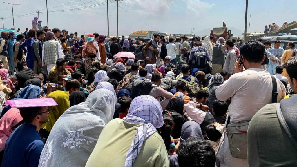 Кабул әуежайы 48 сағатқа жабылады