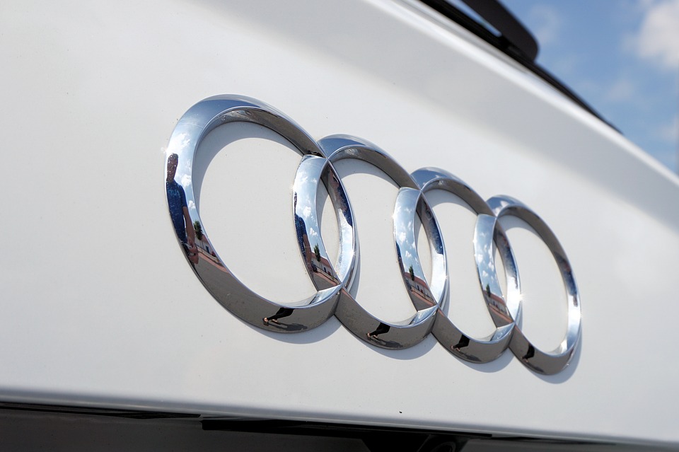 Audi представила модель электромобиля с режимом автопилота