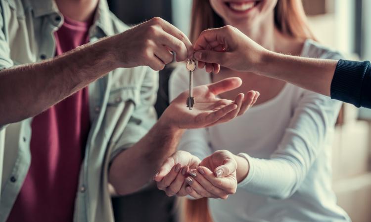 «Пәтер алып беремін»: Алаяқтар күн санап артуда