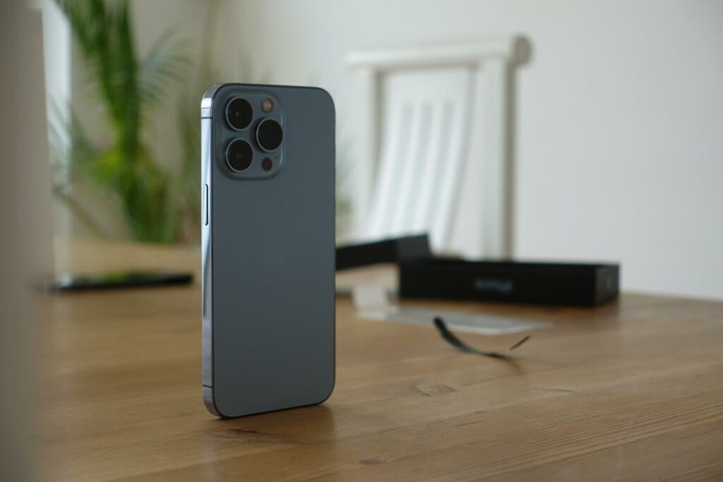 В мире прогнозируют острый дефицит iPhone 13