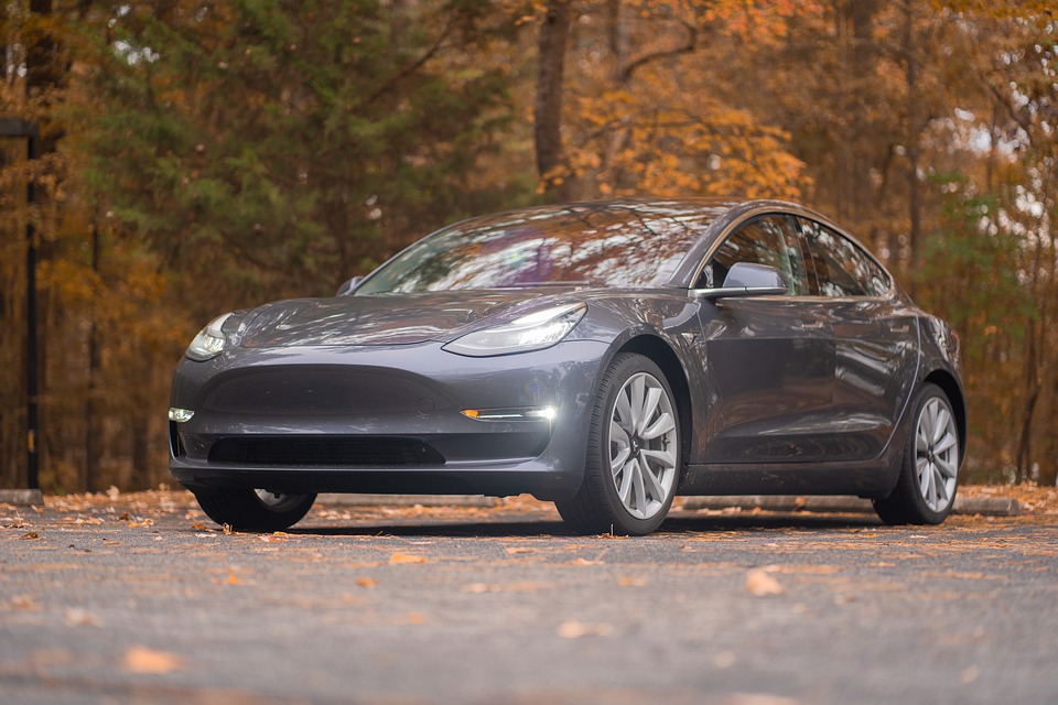 Продажи Tesla выросли на 72% в III квартале 2021 года