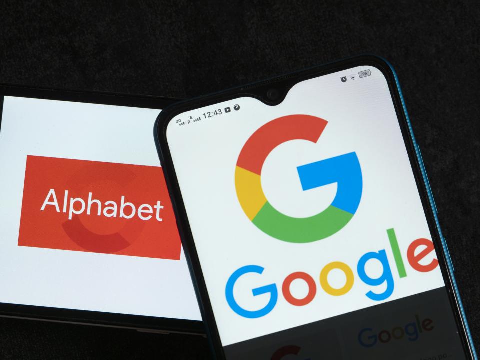 Чистая прибыль материнской компании Google выросла на 68%