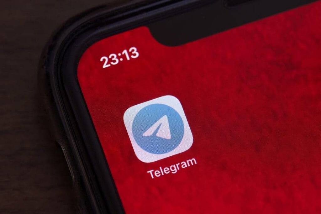 Дуров объявил о введении официальной рекламы в Telegram