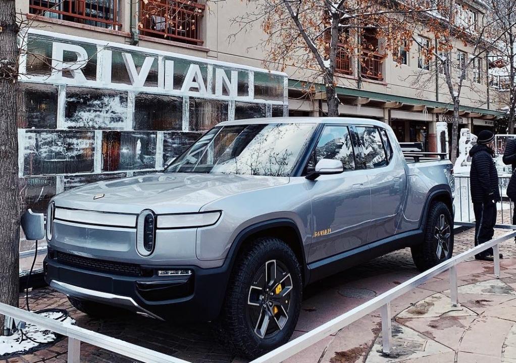 Rivian вошла в тройку самых дорогих автопроизводителей мира