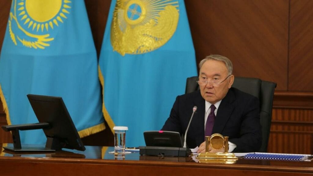 Назарбаев анонсировал строительство АЭС в Казахстане