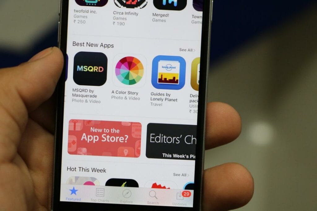 Apple подала в суд на российскую антимонопольную службу