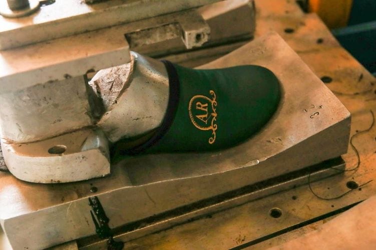 Қырғызстанда аяқ киім тігетін жаңа кәсіпорын іске қосылды