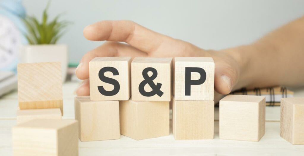Дефолт Evergrande, прогнозы по S&P 500, криптовалюта в WhatsApp