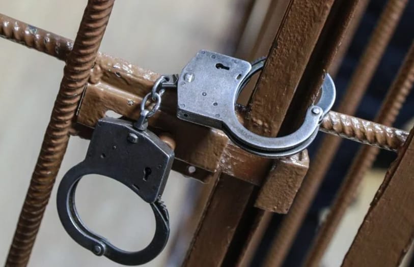 Замакима Атырауской области задержали по подозрению в получении взятки