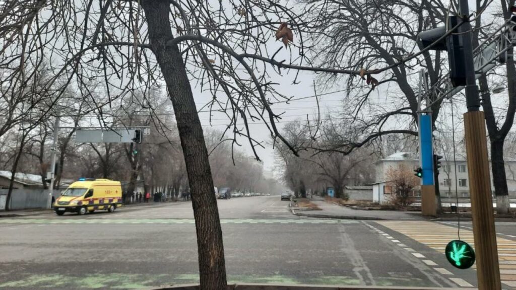 Алматыда бір тәулікте 2,1 мыңнан астам адам ұсталды