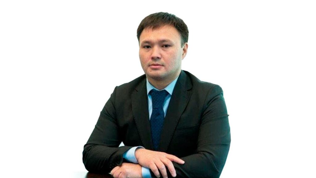 Асхат Хасенов стал вице-министром энергетики РК