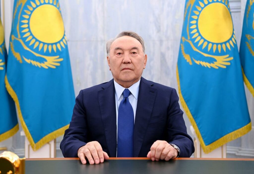Назарбаев призвал поддержать реформы Токаева