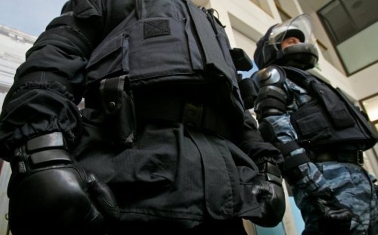 Полиция Италии обыскала номера казахстанских биатлонистов