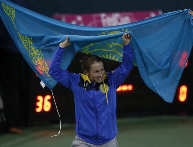 Казахстан лидирует в своей зоне после стартовых матчей Fed Cup