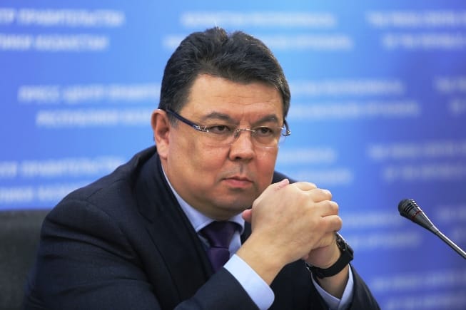 Минэнерго ожидает дефицит бензина между 2021 — 2023 годами и авиакеросина до 2026 года