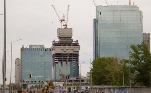 Власти Астаны прокомментировали слухи о некачественном строительстве Абу-Даби Плаза