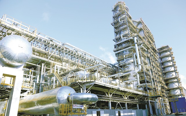 Производство товарного бензина в АНПЗ увеличили более чем в 2 два раза