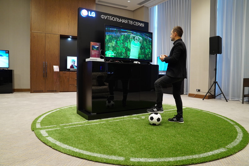 LG Electronics представила модели 2018 года: новые модели OLED и SUPER UHD NanoCell телевизоров, аудиосистем и IT-продуктов