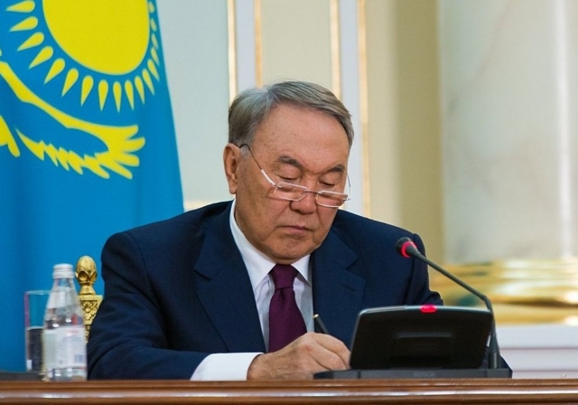 Президент произвел кадровые перестановки в Вооруженных силах Казахстана