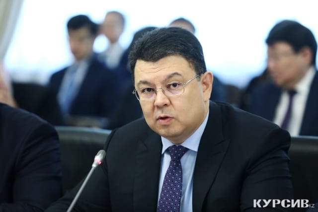 Глава Минэнерго рассказал о строительстве четвертого НПЗ