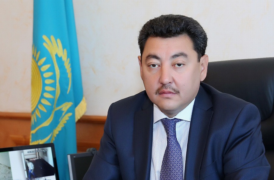 Аким Жезказгана уволился по собственному желанию