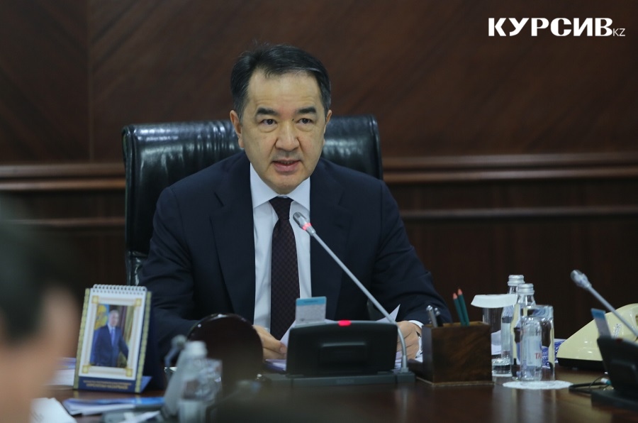 Автомобили вместо спасательной техники — премьер возмущен приоритетами акимов