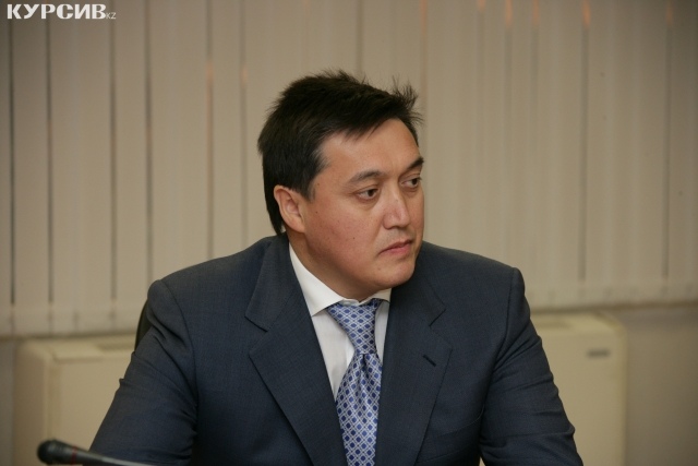 Аскар Мамин: Казахстан продолжит инвестировать в космодром Байконур