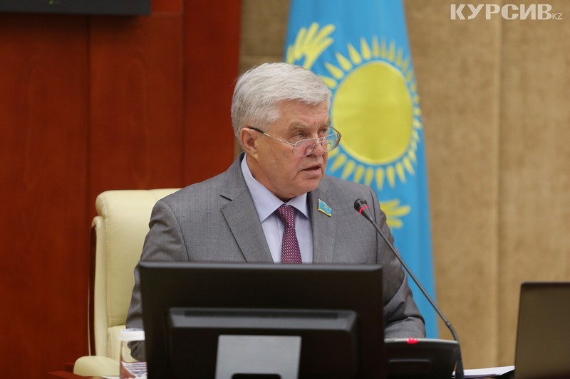 Депутаты обеспокоены качеством продуктов питания в Казахстане