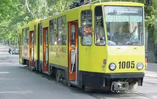 Приобретенные в Алматы трамваи в первый день работы вышли из строя в Усть-Каменогорске