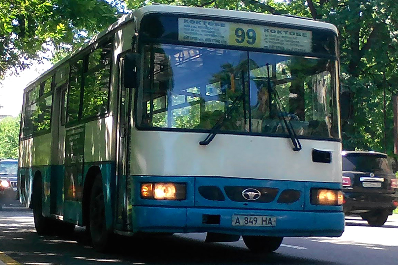 Кому нужны отечественные автобусы?