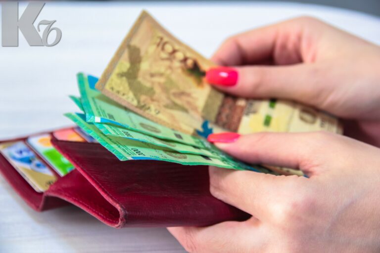 Қазақстанда халықтың жартысы айына 300 мың теңгеден аз алады