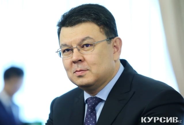Бозумбаев о запрете на ввоз ГСМ из РФ: Другого пути у нас нет