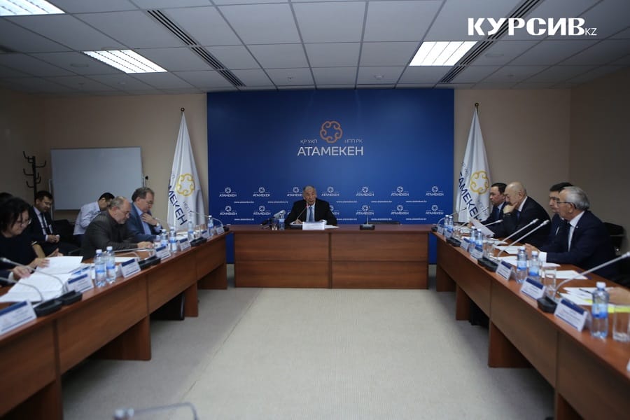 Депутат: Начинающие предприниматели не читают договоры при льготном кредитовании