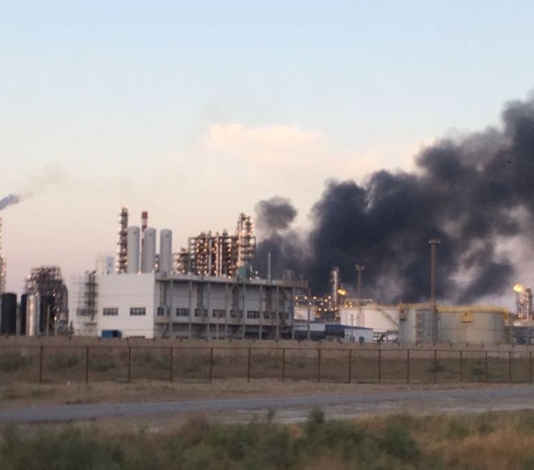 На атырауском нефтеперерабатывающем заводе произошел пожар