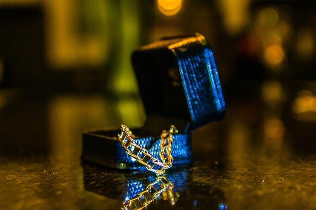 Казахстан и Швейцария увеличат торговлю драгметаллами