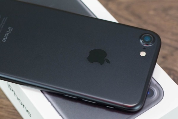 Apple зафиксировала рост продаж iPhone