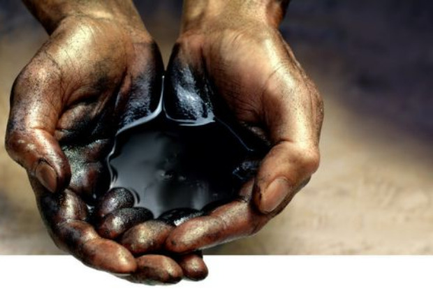 Нефть поднялась выше $56/барр благодаря сокращению добычи