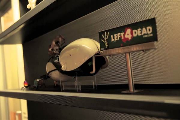 Valve: Когда денег слишком много