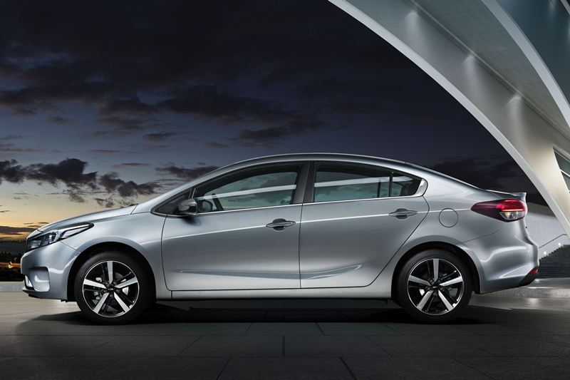 В Казахстане стартовало производство обновленного седана KIA Cerato