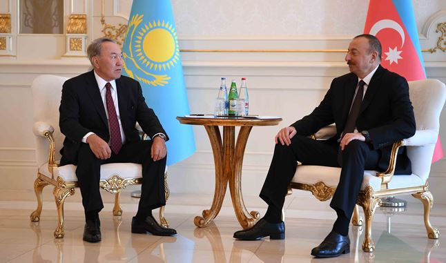 Н. Назарбаев встретился с президентом Азербайджанской Республики