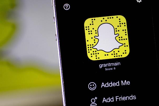 Основатели Snapchat потеряли $2 млрд из-за падения акций