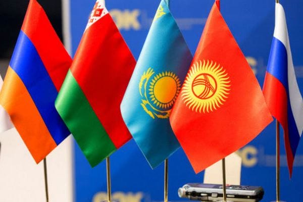 В ЕАЭС введут систему электронных автопаспортов