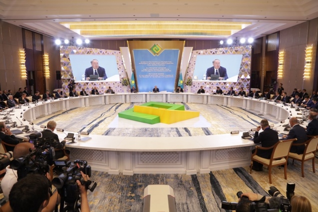 Глава РК представил новых членов Совета иностранных инвесторов