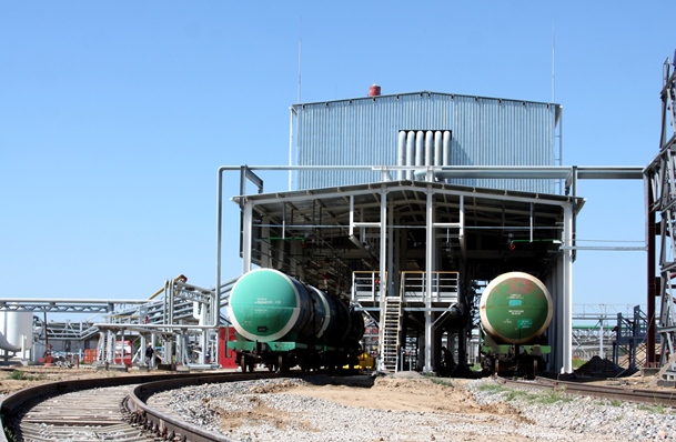 На ШНПЗ введена в производство автоматическая установка точечного налива нефтепродуктов