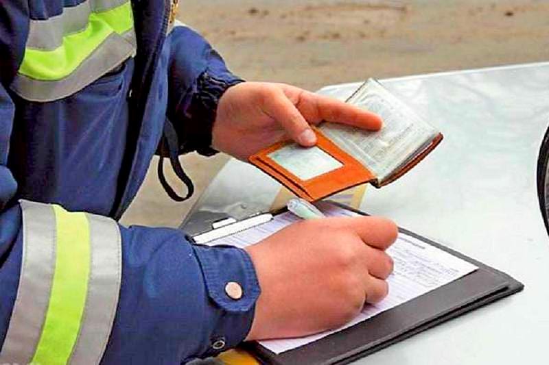 Нурсултан Назарбаев подписал поправки по вопросам дорожного движения