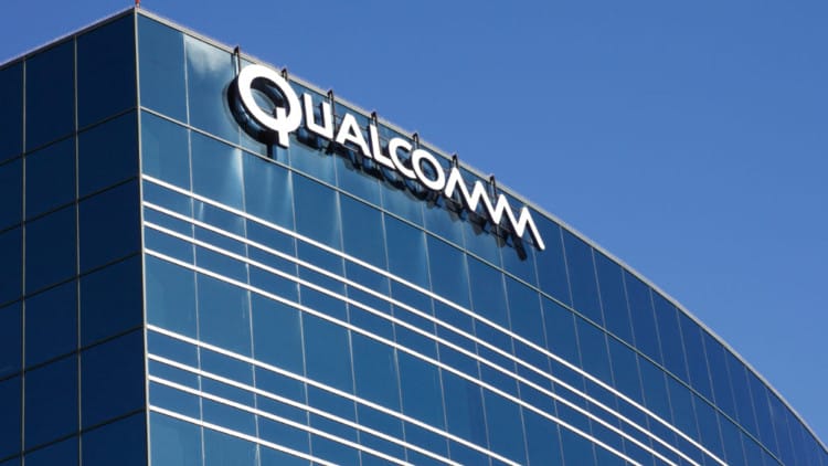 Qualcomm сообщает о снижении прибыли